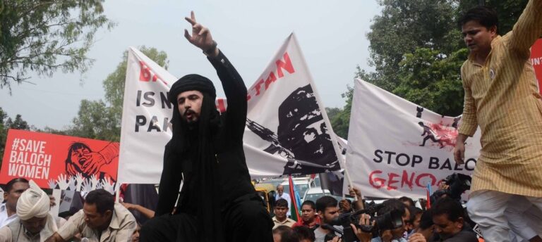 Tracker, 23 Dec 2021